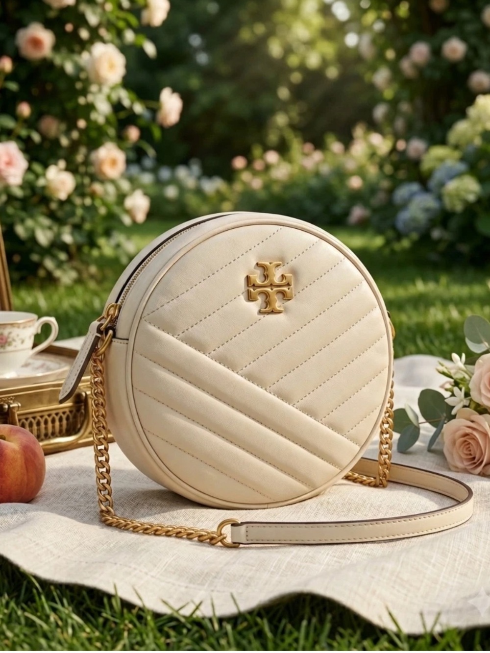 NEW Tory Burch Kira Chevron Circle New Cream Leather Shoulder Bag/Crossbody Bag